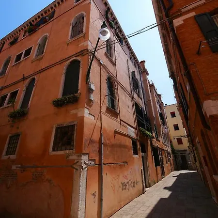 Mansarda Nel Cuore Di Apartment